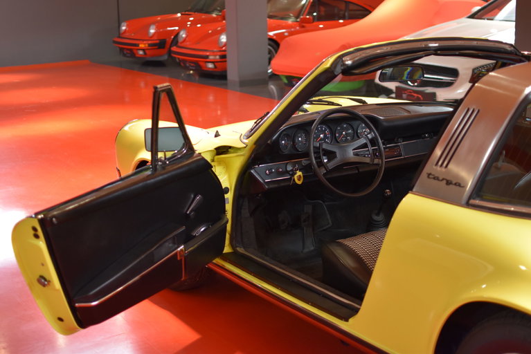 Porsche 911 T