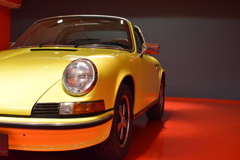 Porsche 911 T