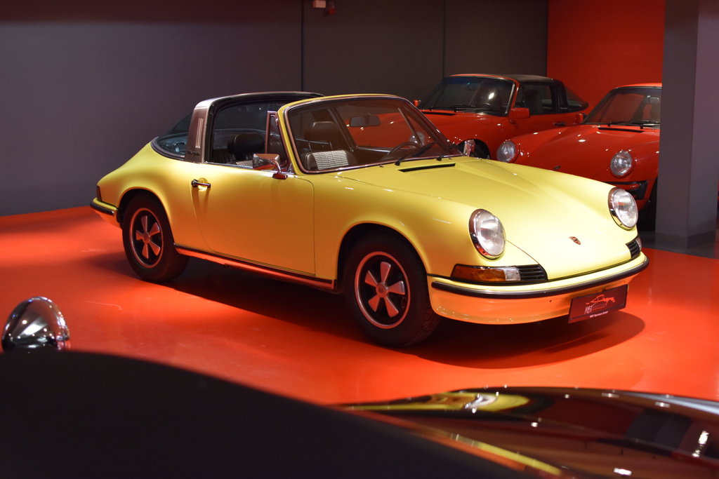 Porsche 911 T