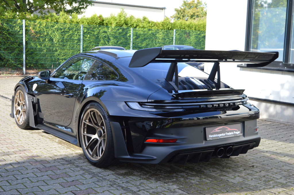 Porsche 992 GT3 RS
