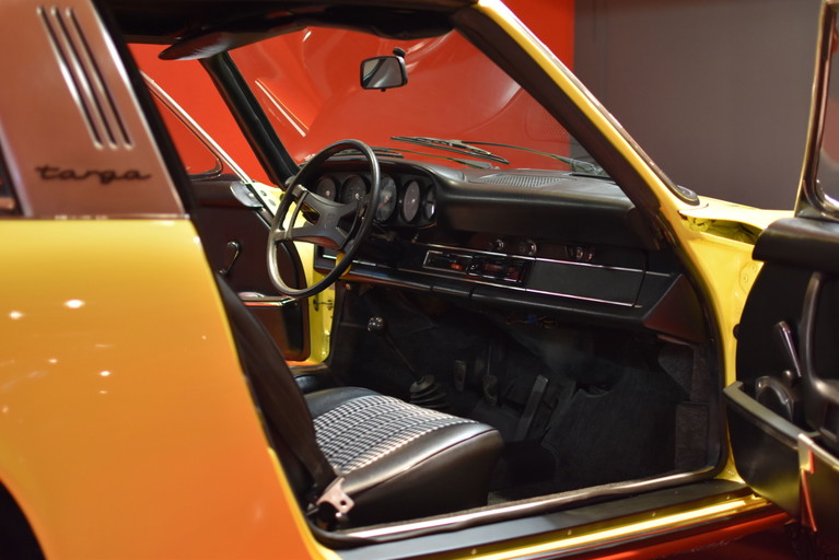 Porsche 911 T