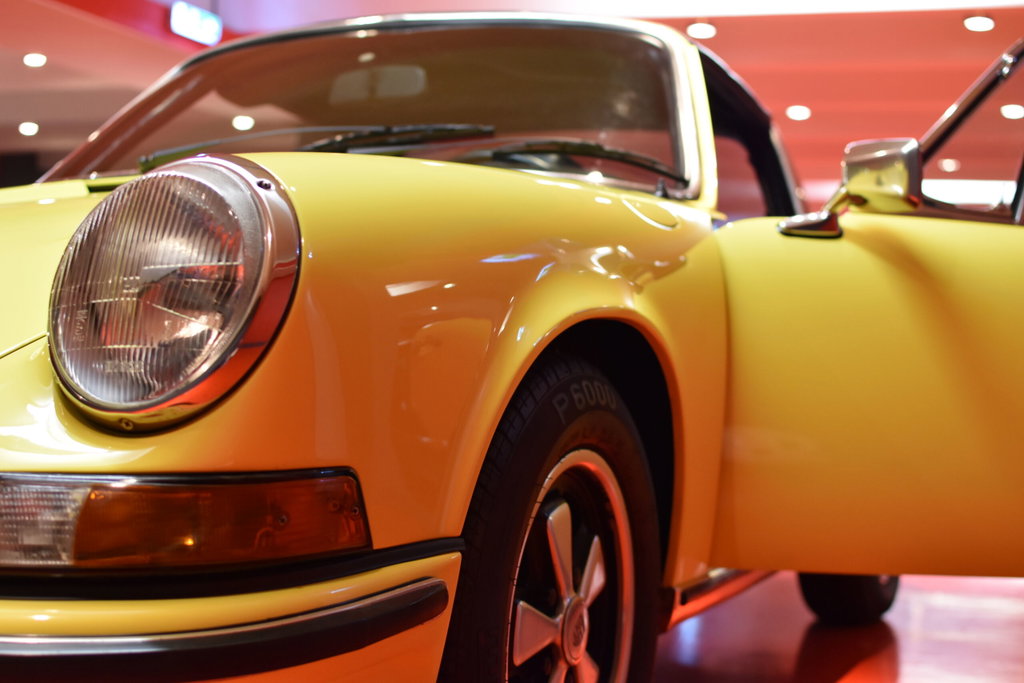 Porsche 911 T
