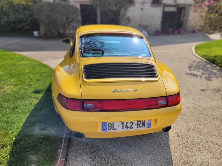 Porsche 993 Carrera 4