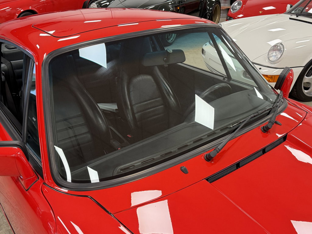 Porsche 964 Carrera 4