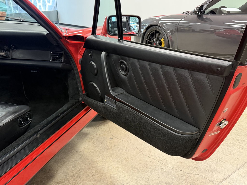 Porsche 964 Carrera 4