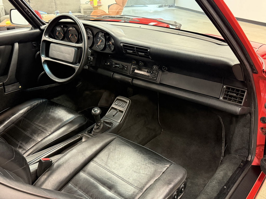 Porsche 964 Carrera 4