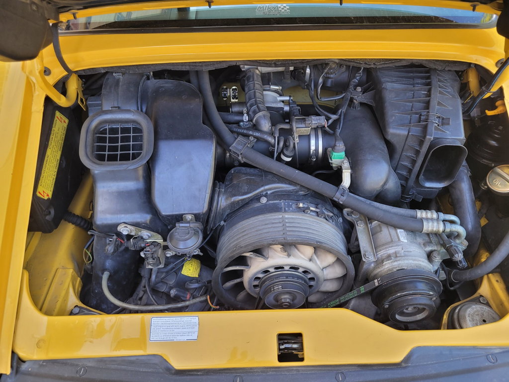Porsche 993 Carrera 4
