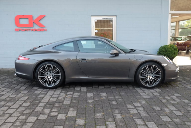 Porsche 991 Carrera