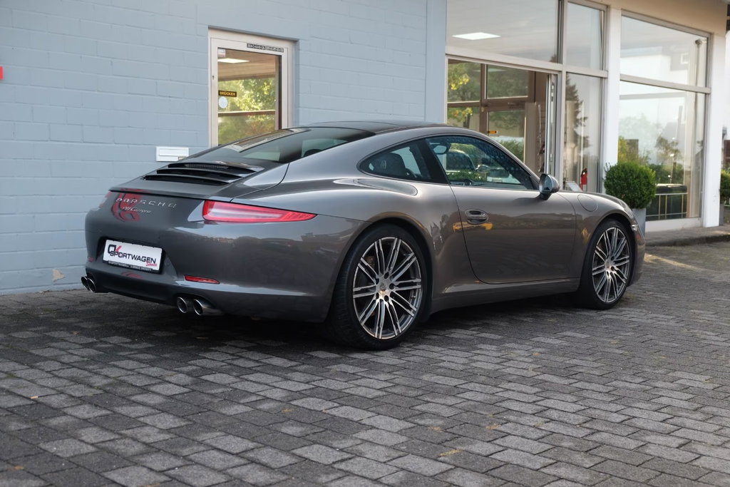 Porsche 991 Carrera