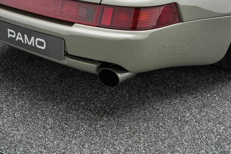 Porsche 911 STROSEK Mega 30