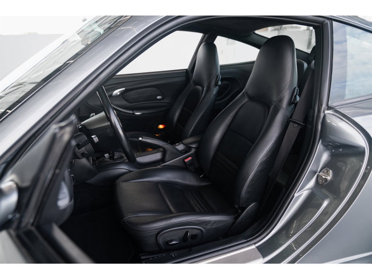 Porsche 996.2 Carrera 4S