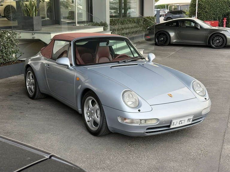 Porsche 993 Carrera 4