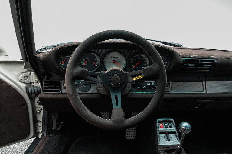 Porsche 911 STROSEK Mega 30