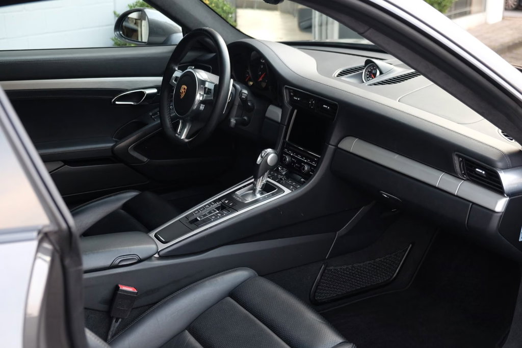 Porsche 991 Carrera