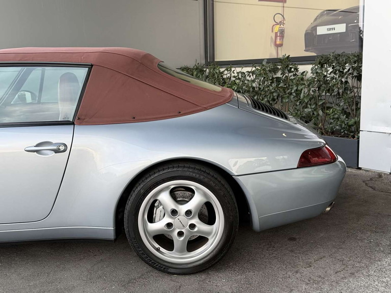 Porsche 993 Carrera 4