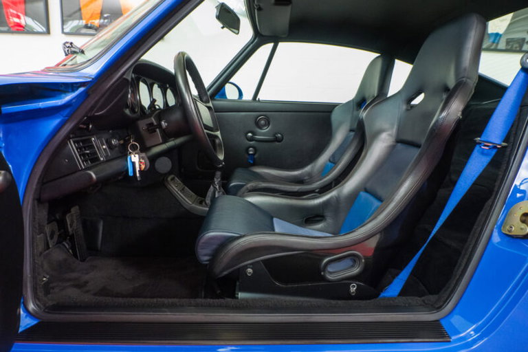 Porsche 964 Carrera RS