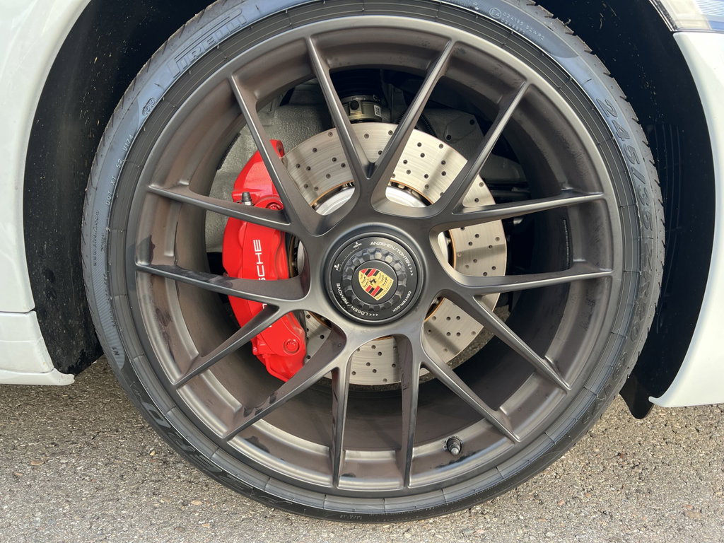 Porsche 991.2 Carrera 4 GTS