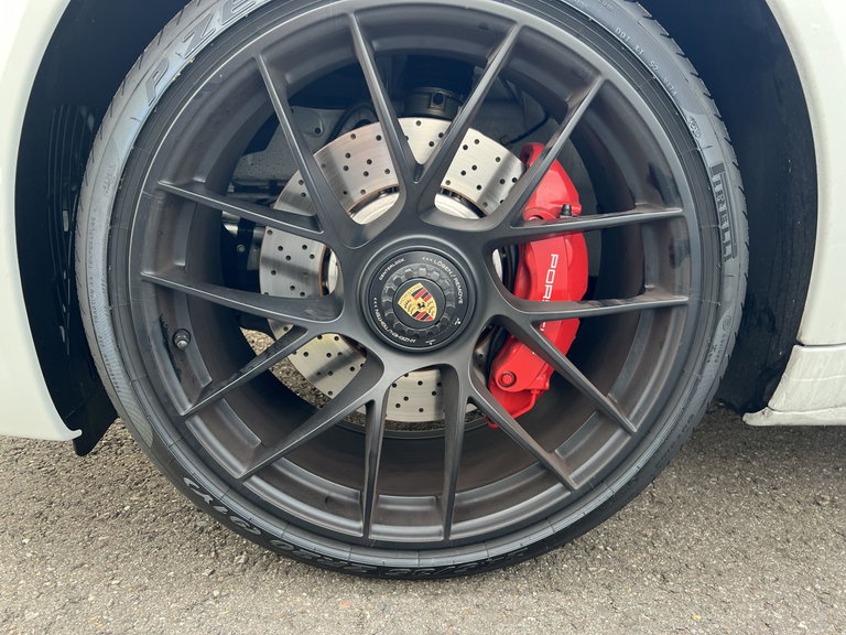 Porsche 991.2 Carrera 4 GTS