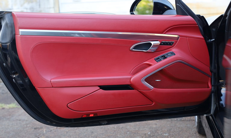 Porsche 981 Cayman S