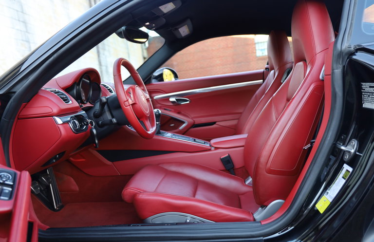 Porsche 981 Cayman S