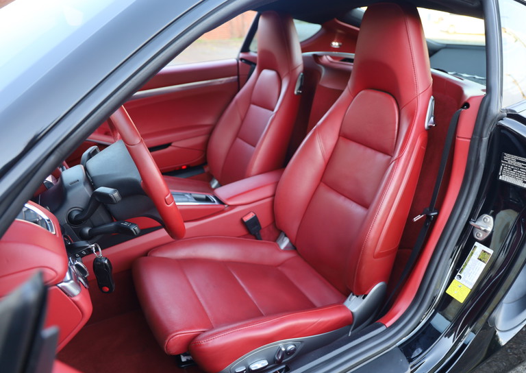 Porsche 981 Cayman S