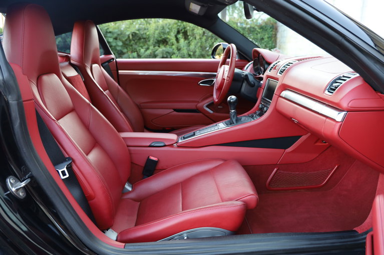 Porsche 981 Cayman S