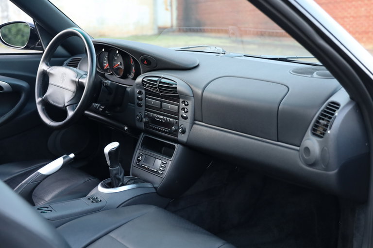 Porsche 996 Carrera