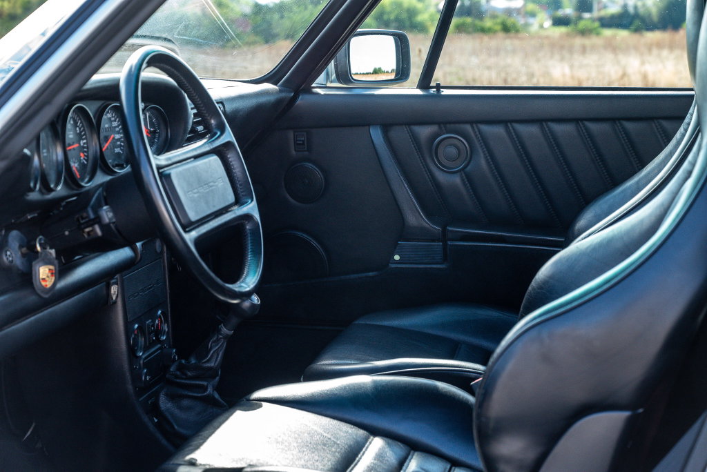 Porsche 911 Turbo 3.3