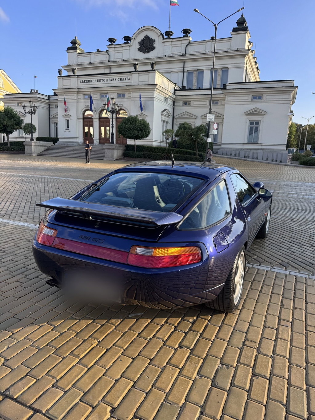 Porsche 928 GTS