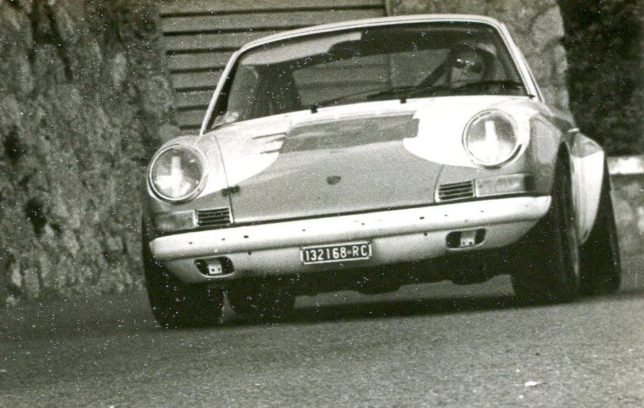 Porsche 911 ST