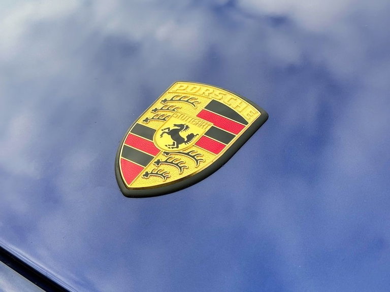 Porsche 928 GTS