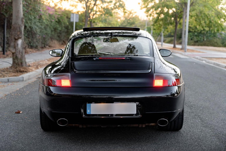 Porsche 996 Carrera