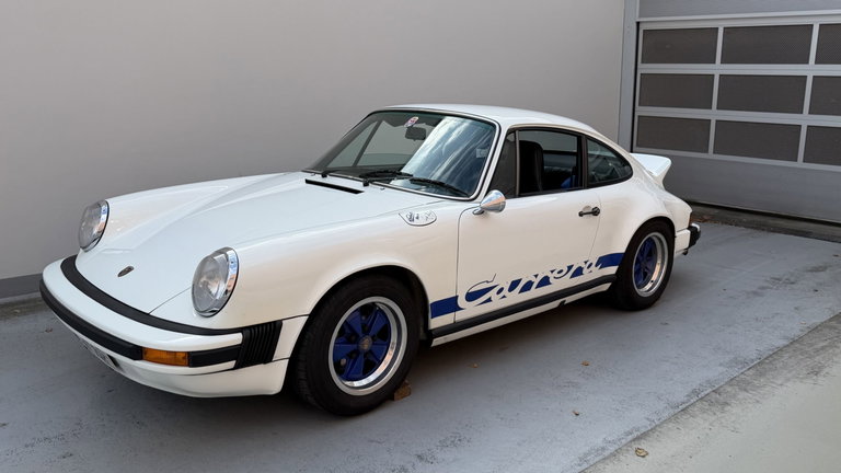 Porsche 911 Carrera