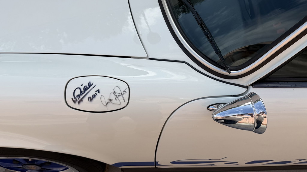 Porsche 911 Carrera (US)
