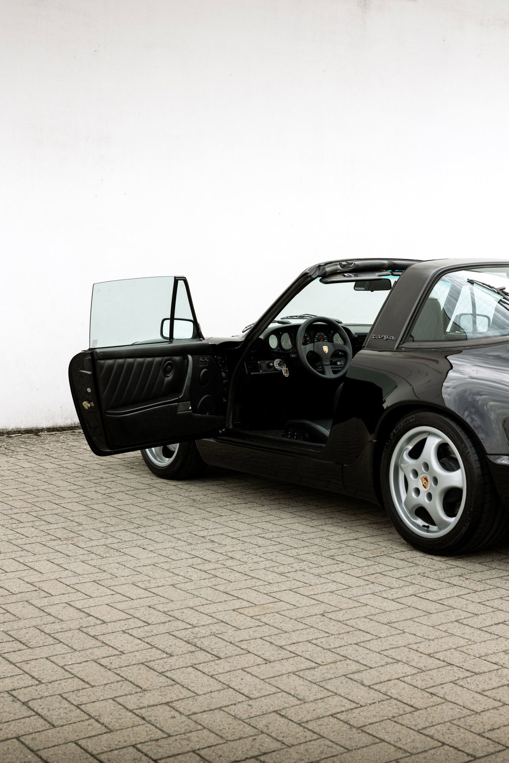 Porsche 964 Carrera 4