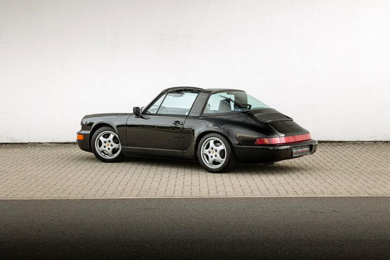Porsche 964 Carrera 4