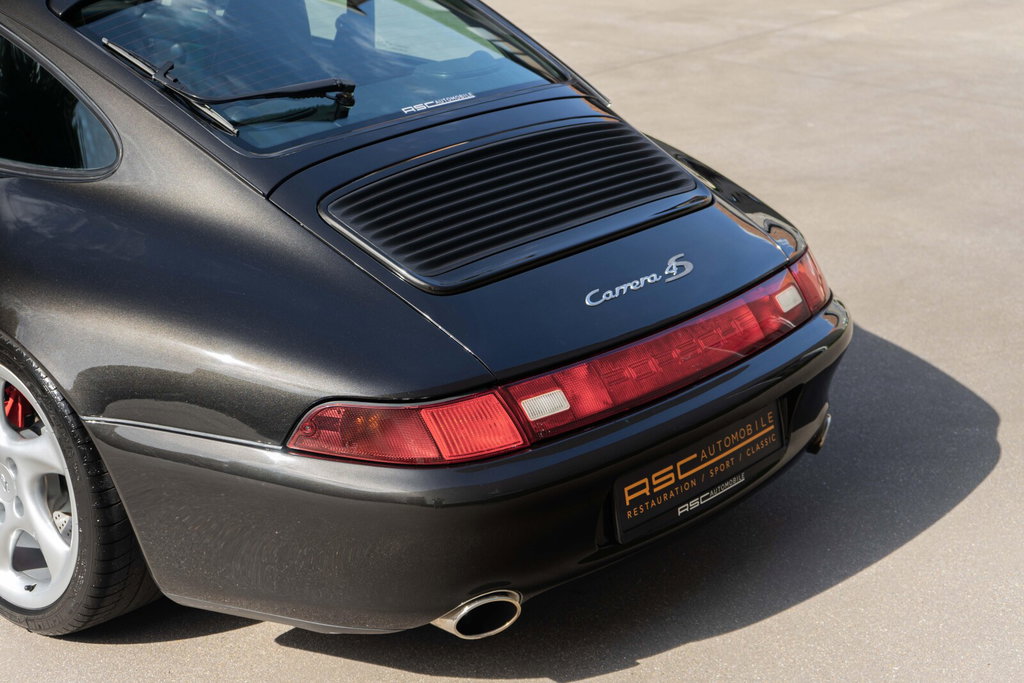 Porsche 993 Carrera 4S