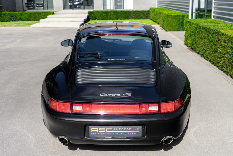 Porsche 993 Carrera 4S
