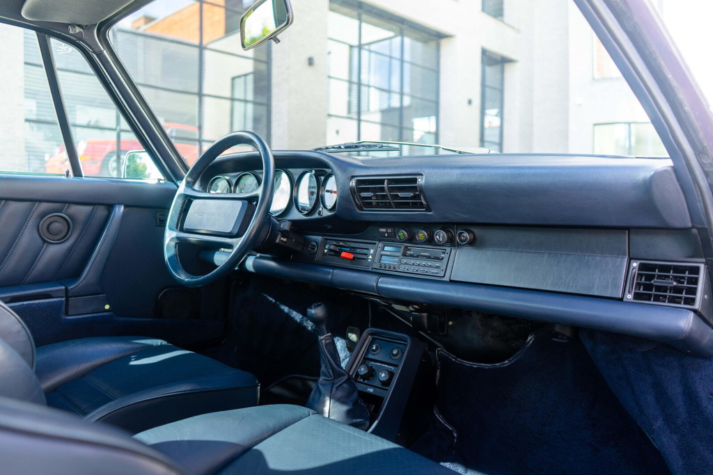 Porsche 911 Turbo 3.3