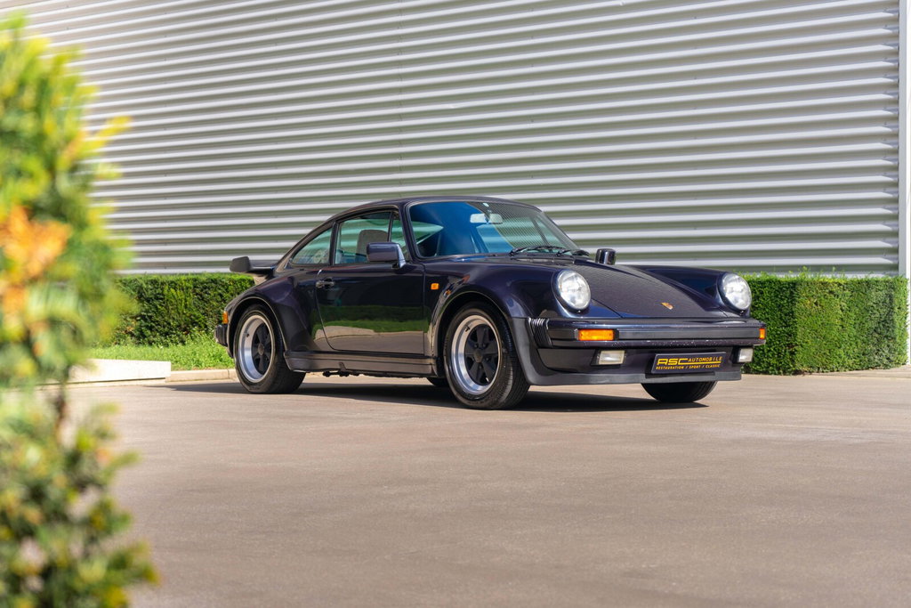 Porsche 911 Turbo 3.3