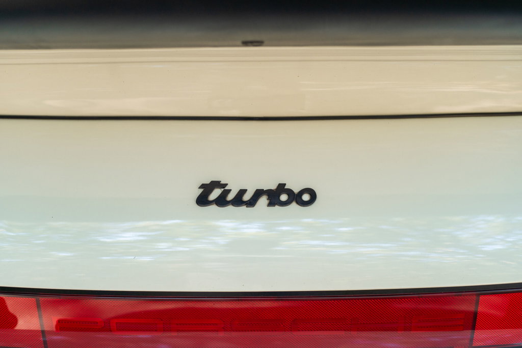 Porsche 911 Turbo 3.3 (US)