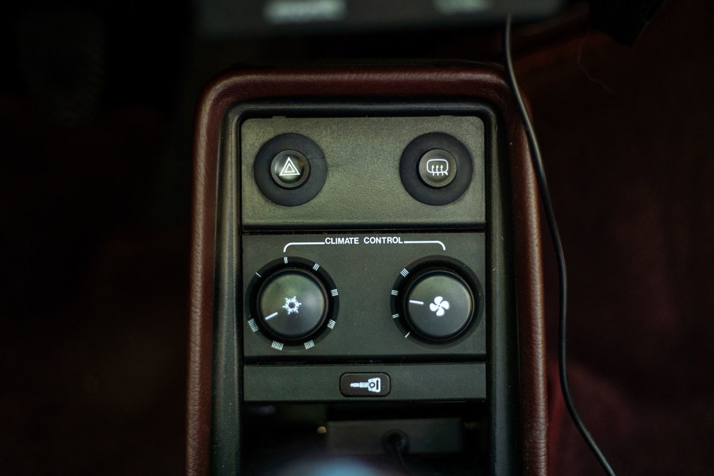 Porsche 911 Turbo 3.3 (US)