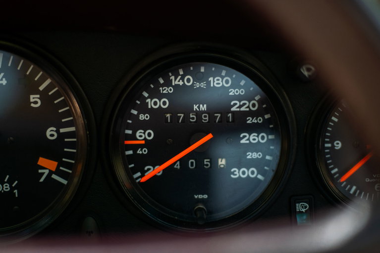 Porsche 911 Turbo 3.3 (US)