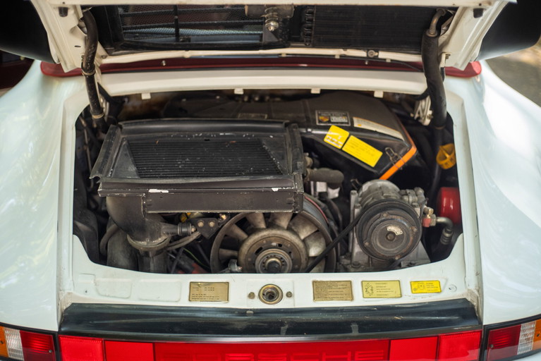 Porsche 911 Turbo 3.3 (US)