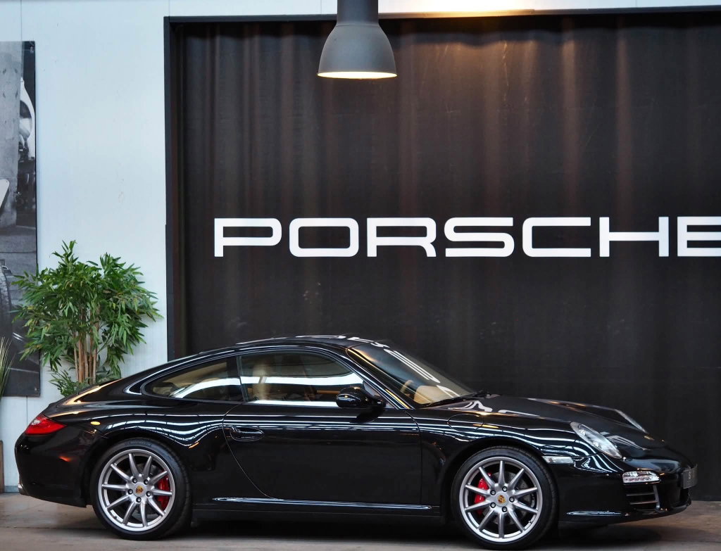 Porsche 997.2 Carrera 4S