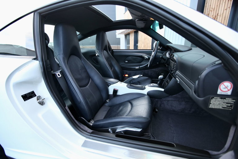 Porsche 996.2 Carrera 4S