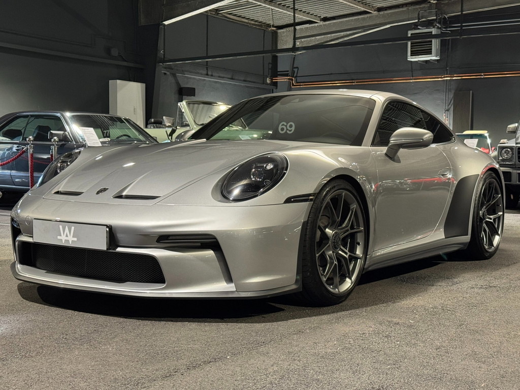 Porsche 992 GT3 Touring
