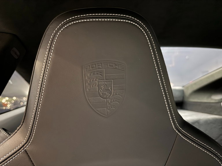Porsche 992 GT3 Touring