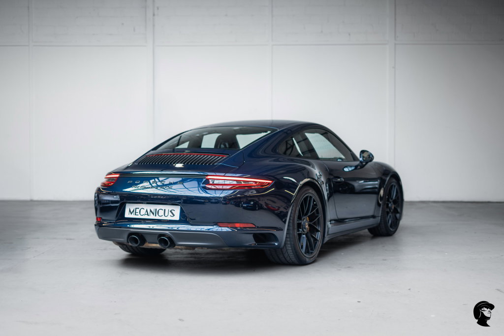 Porsche 991.2 Carrera GTS