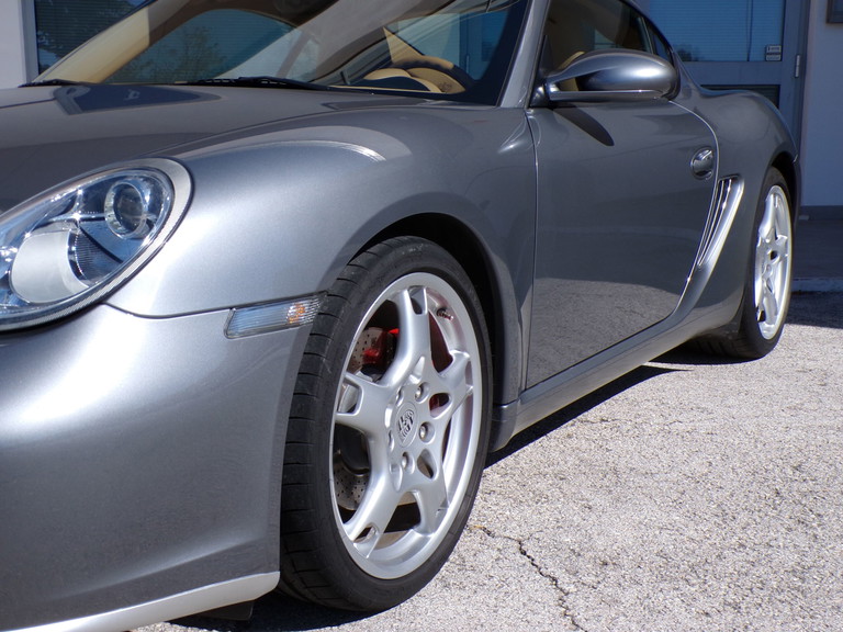 Porsche 987 Cayman S